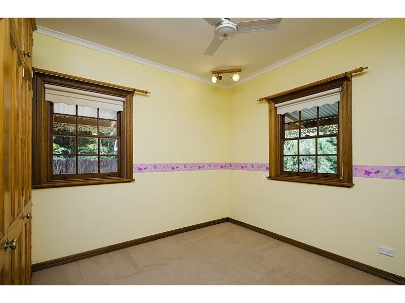 2 Tawny Court, Aberfoyle Park SA 5159