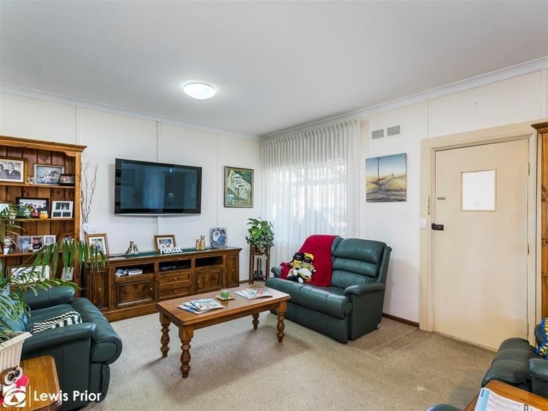 19 Glamis Avenue, Seacombe Gardens SA 5047