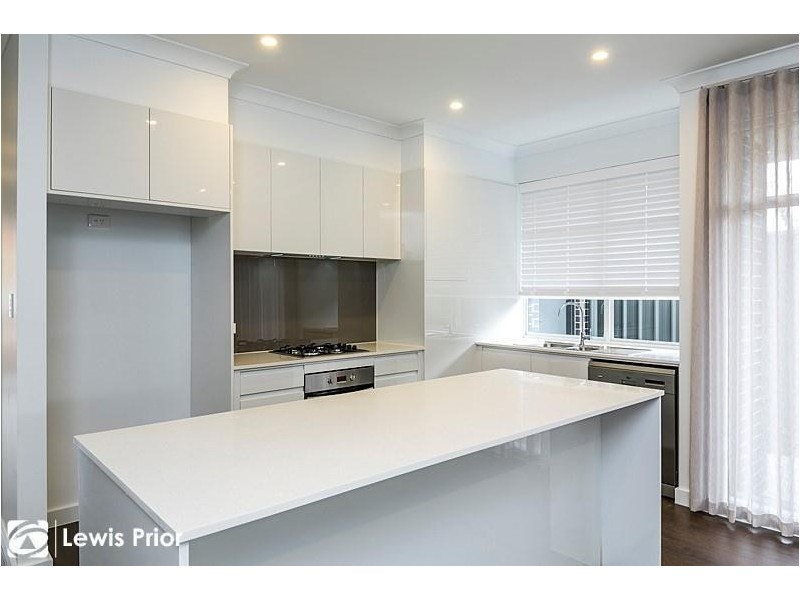 10 Aboyne Avenue, Seacliff Park SA 5049