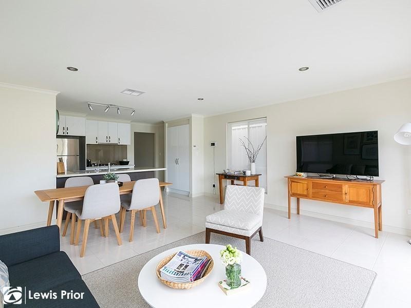 64 White Crescent, Seacombe Gardens SA 5047