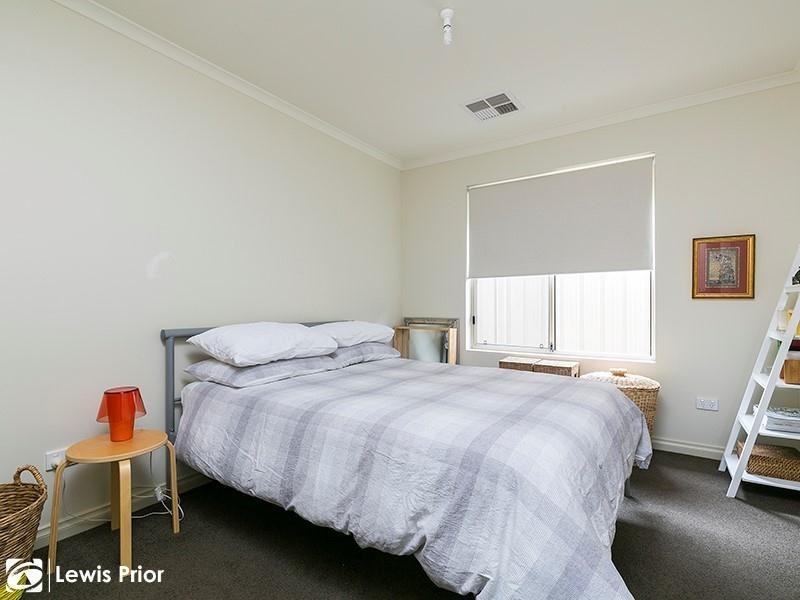 64 White Crescent, Seacombe Gardens SA 5047