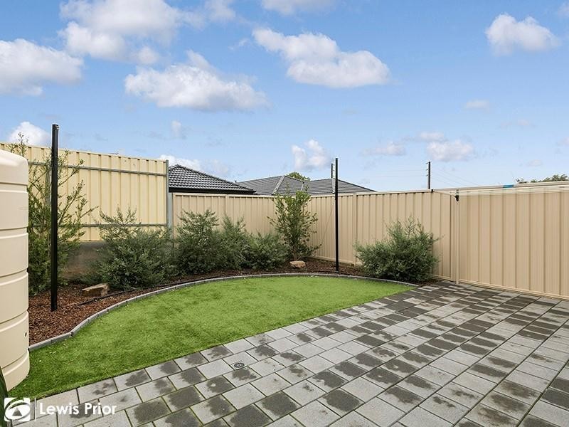 64 White Crescent, Seacombe Gardens SA 5047