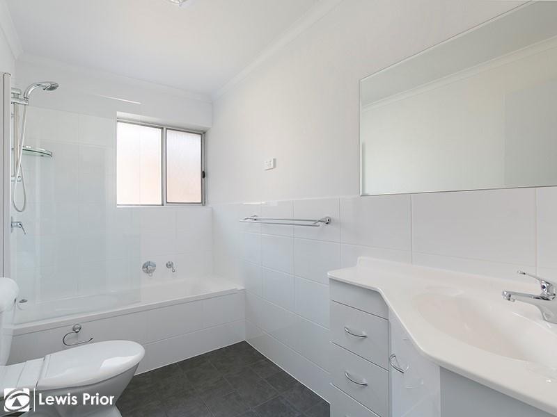 10/2 Evans Crescent, Oaklands Park SA 5046