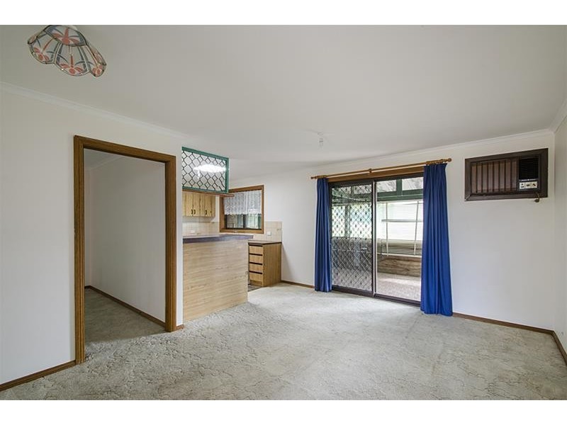 19 Featherstone Drive, Huntfield Heights SA 5163