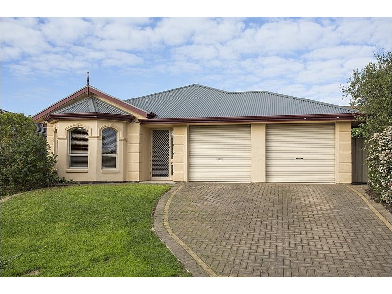 8 Chamberlain Drive, Christie Downs SA 5164