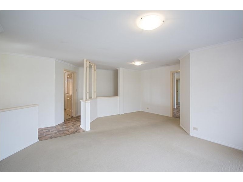 8 Chamberlain Drive, Christie Downs SA 5164