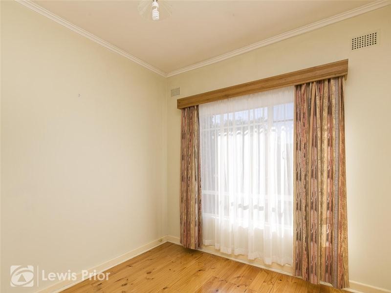 12 Oliphant  Avenue, Oaklands Park SA 5046