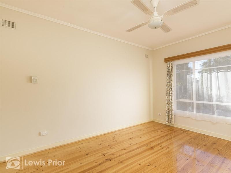 12 Oliphant  Avenue, Oaklands Park SA 5046