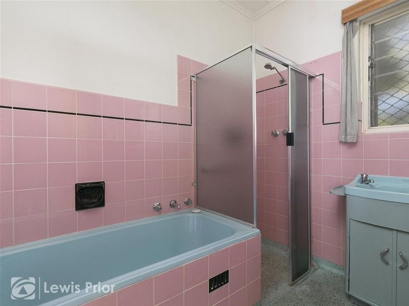 12 Oliphant  Avenue, Oaklands Park SA 5046