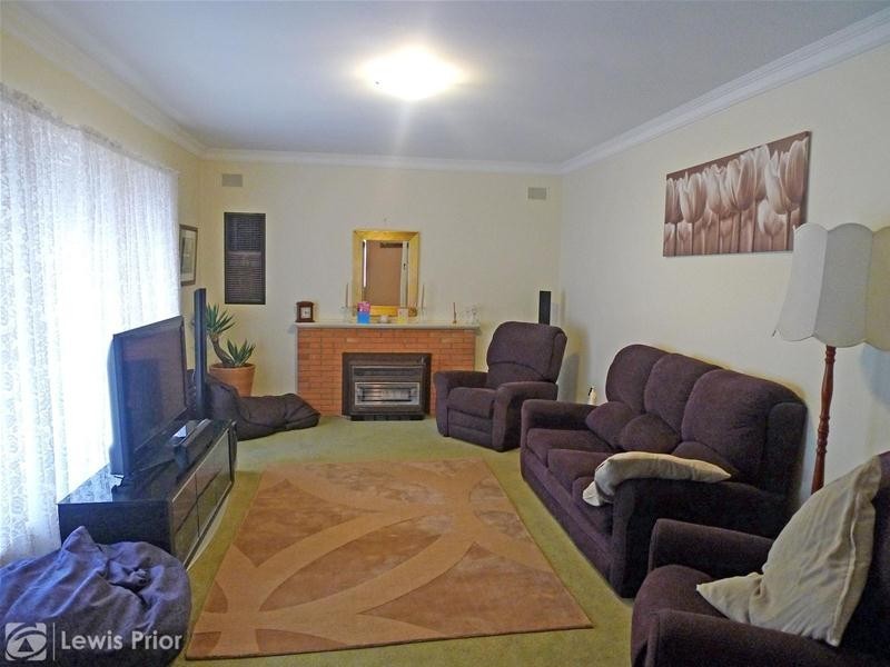 15 Ballara Avenue, Warradale SA 5046