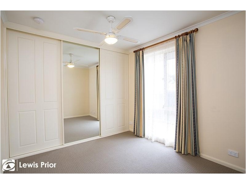 1 Glenhuntly Drive, Flagstaff Hill SA 5159