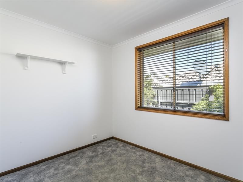 4 Scott Court, Woodcroft SA 5162