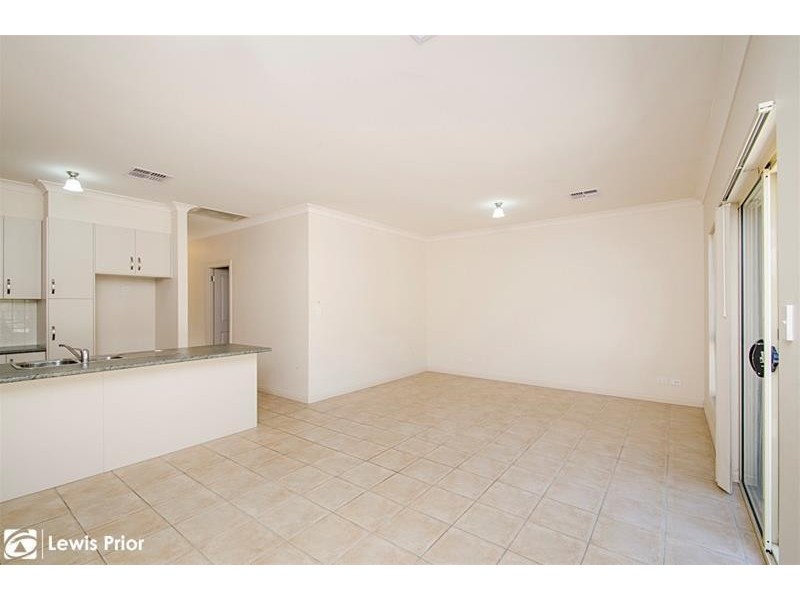 46 White Crescent, Seacombe Gardens SA 5047