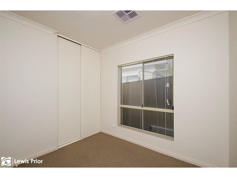 46 White Crescent, Seacombe Gardens SA 5047