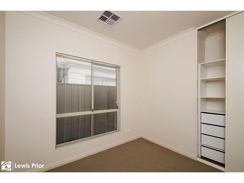 46 White Crescent, Seacombe Gardens SA 5047