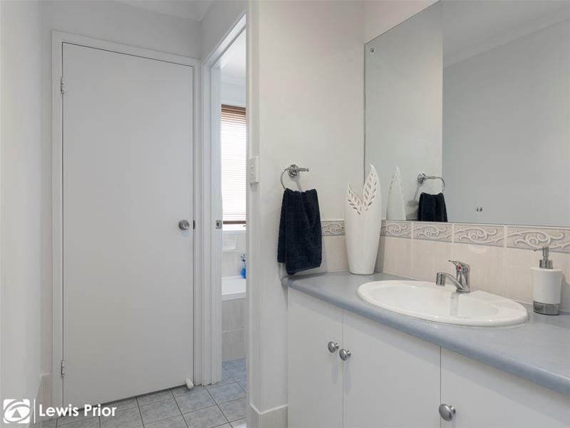 36 Clacton Road, Dover Gardens SA 5048