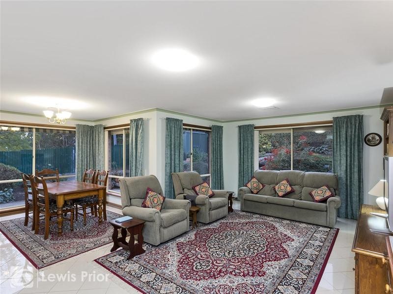 19 Mostyn Road, Darlington SA 5047