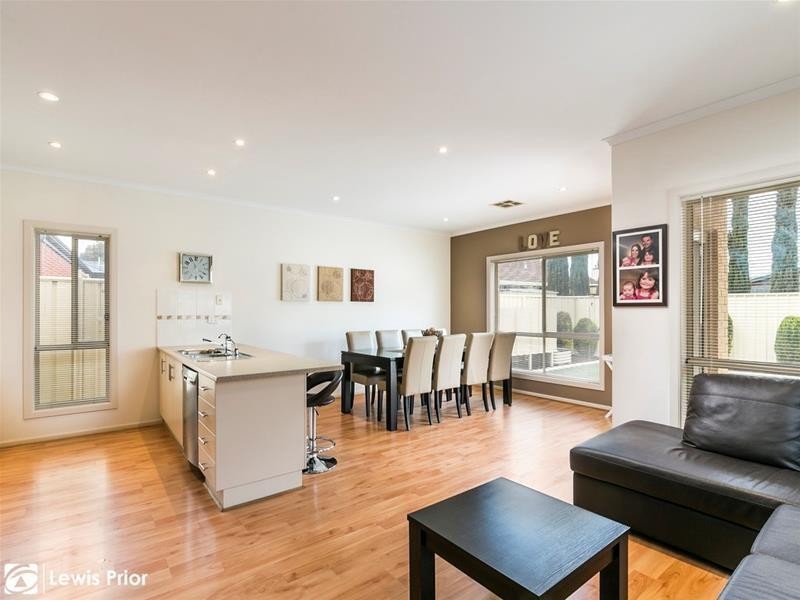 8 Brian Street, Marion SA 5043