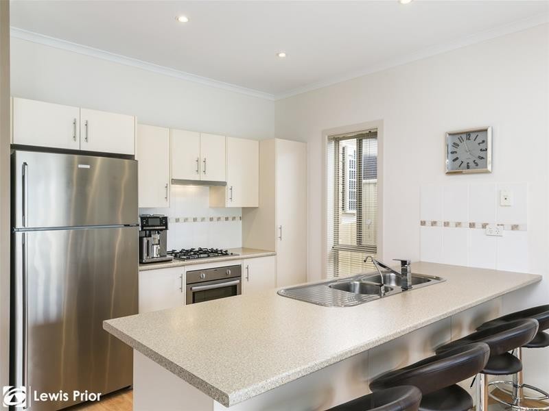 8 Brian Street, Marion SA 5043