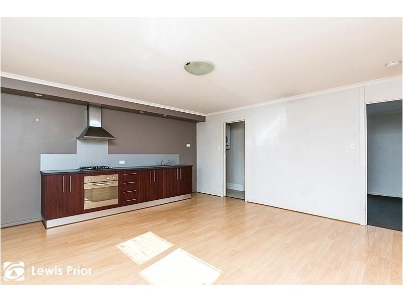 8/6 Pine Avenue, Glenelg North SA 5045
