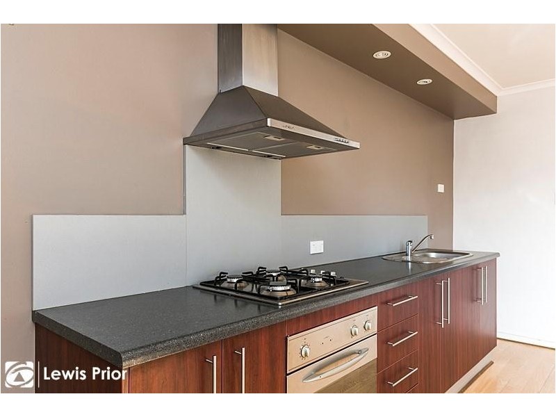 8/6 Pine Avenue, Glenelg North SA 5045