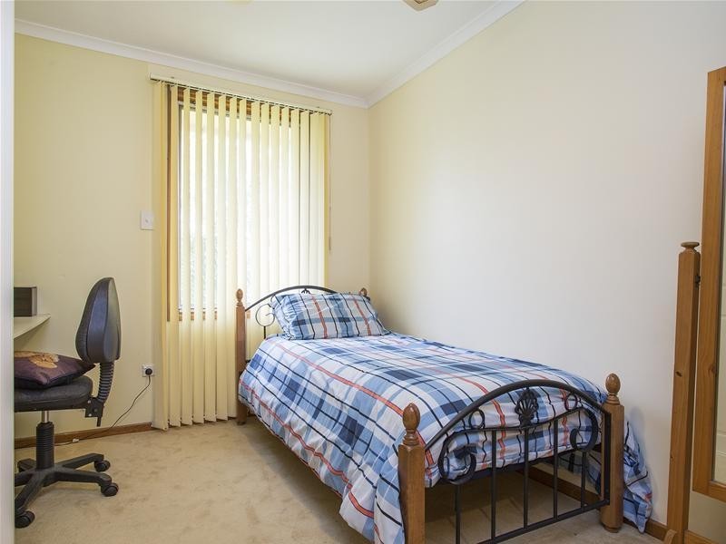 10 Alcatraz Street, Aberfoyle Park SA 5159