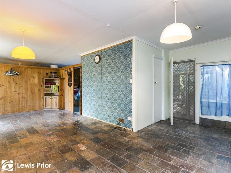 1 Edmund Street, Christie Downs SA 5164