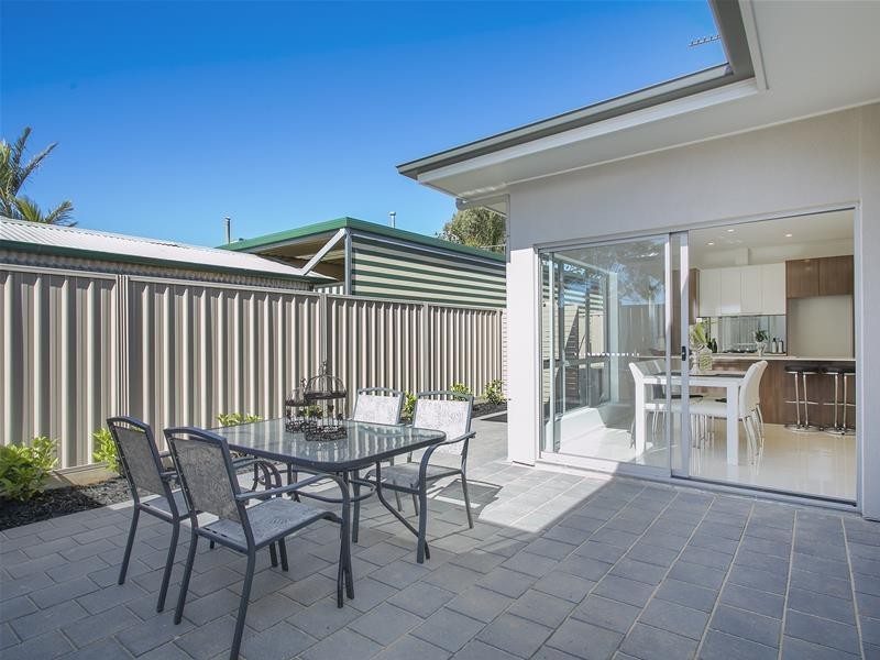 9 Sixth Avenue, Warradale SA 5046