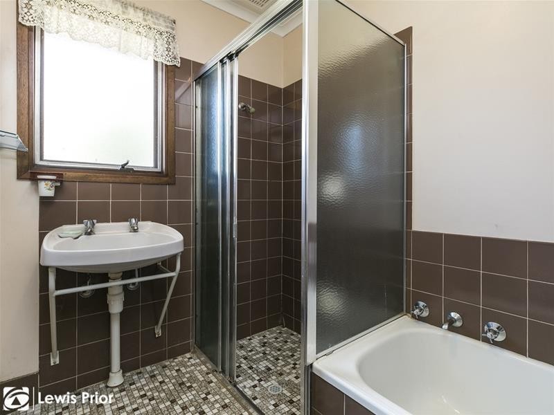 42 Copernicus Road, Christie Downs SA 5164