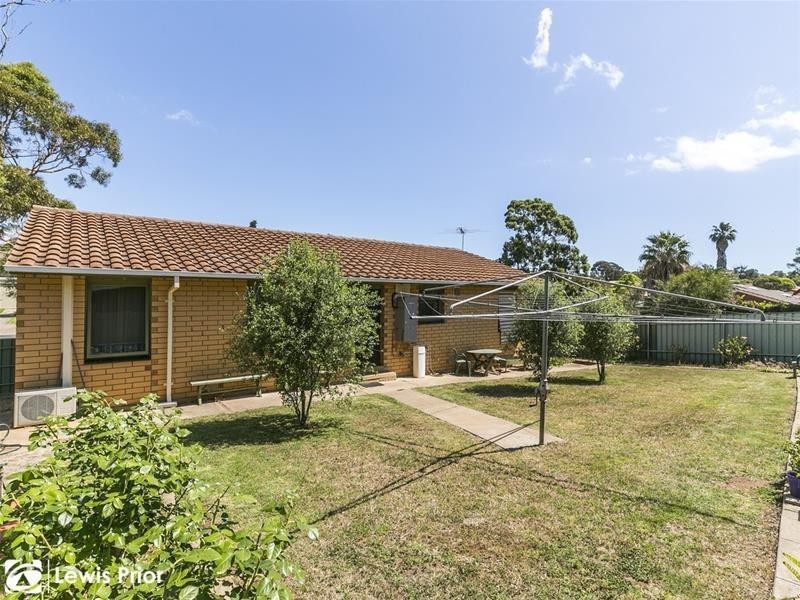 42 Copernicus Road, Christie Downs SA 5164