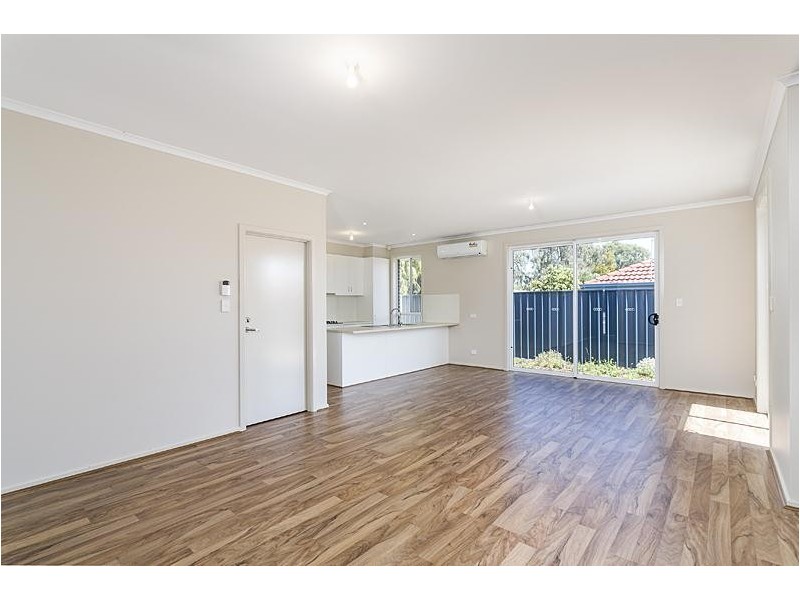 6 Ross Street, Seacombe Gardens SA 5047