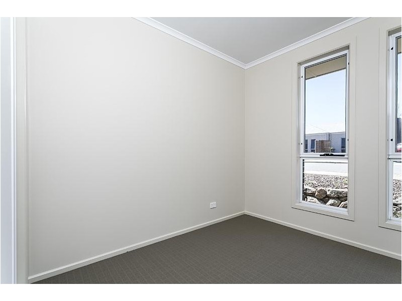 6 Ross Street, Seacombe Gardens SA 5047