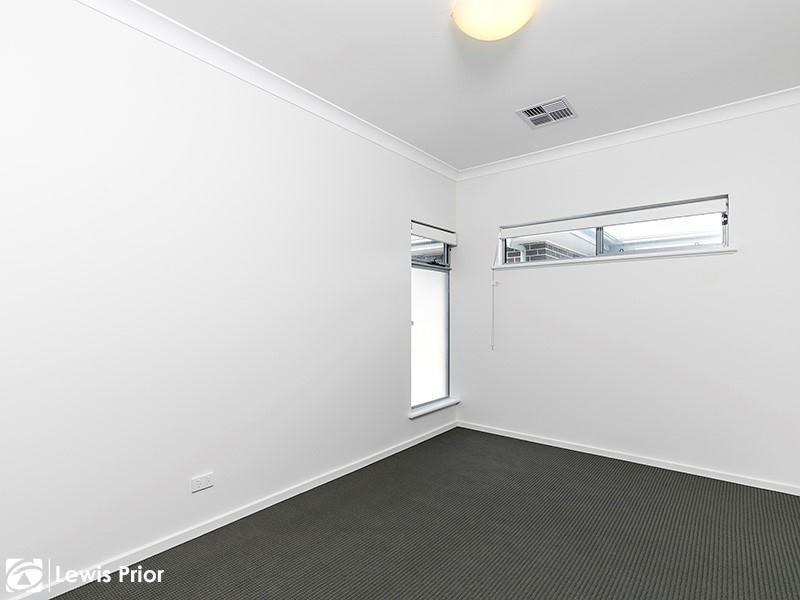 7 Sutherland Street, Park Holme SA 5043