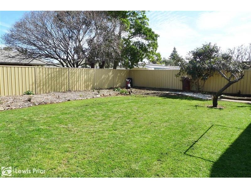 223 Commercial Road, Port Noarlunga South SA 5167