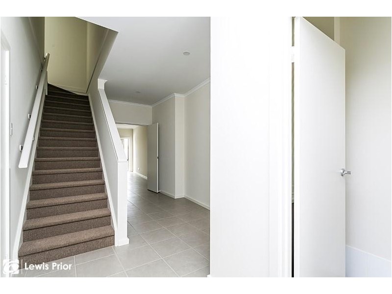 2C Greenasche Grove, Seacombe Gardens SA 5047