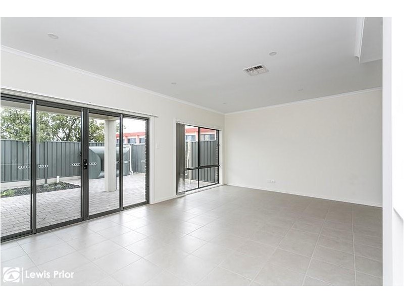 2C Greenasche Grove, Seacombe Gardens SA 5047