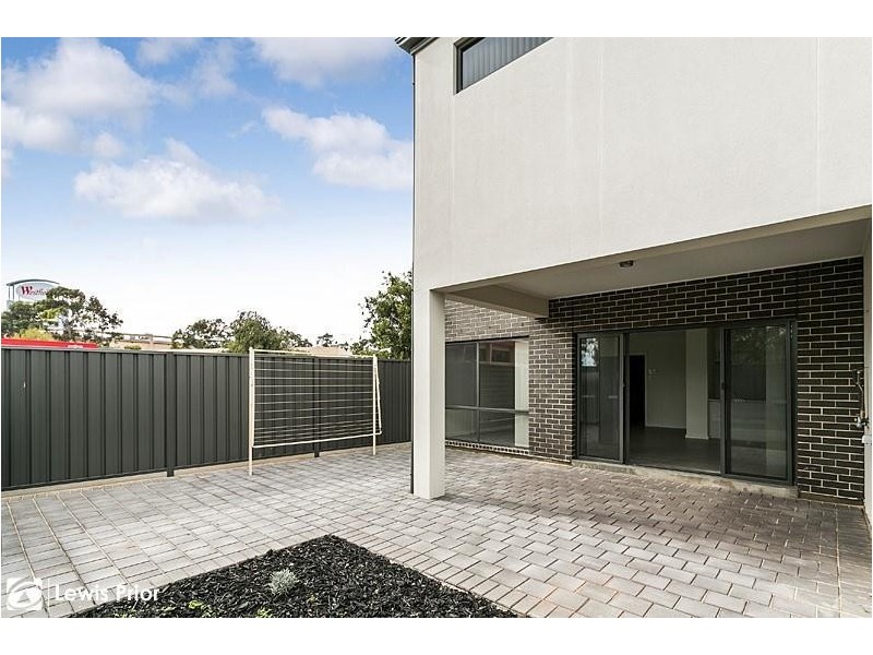 2C Greenasche Grove, Seacombe Gardens SA 5047