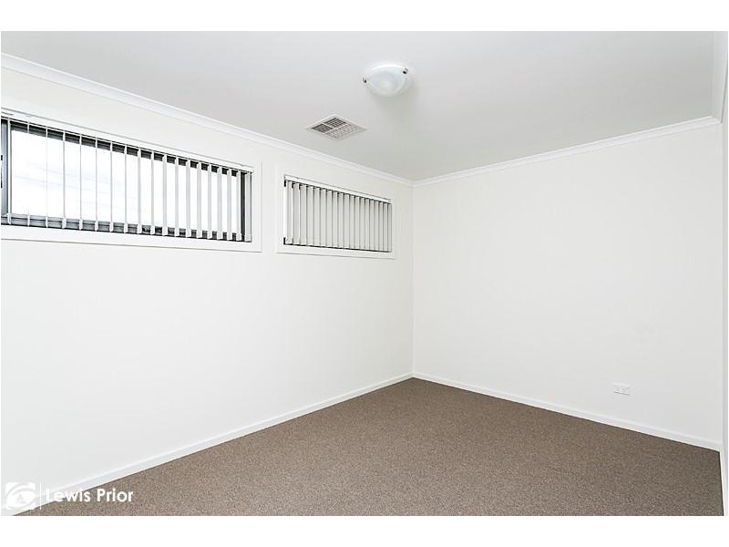 2C Greenasche Grove, Seacombe Gardens SA 5047