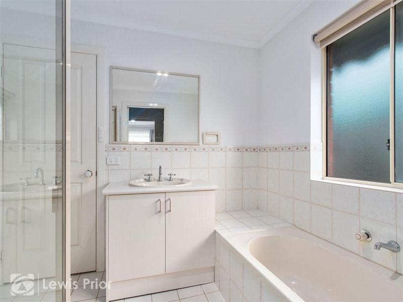 10 Brayden Court, Mitchell Park SA 5043