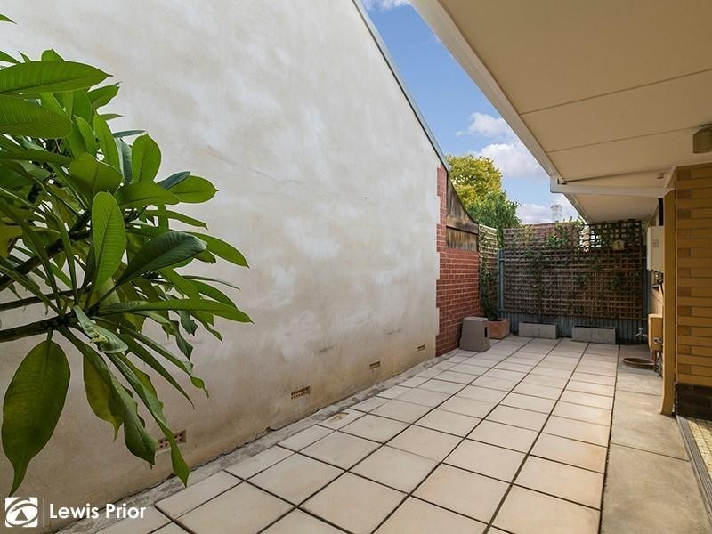 3/35 Augusta Street, Glenelg SA 5045