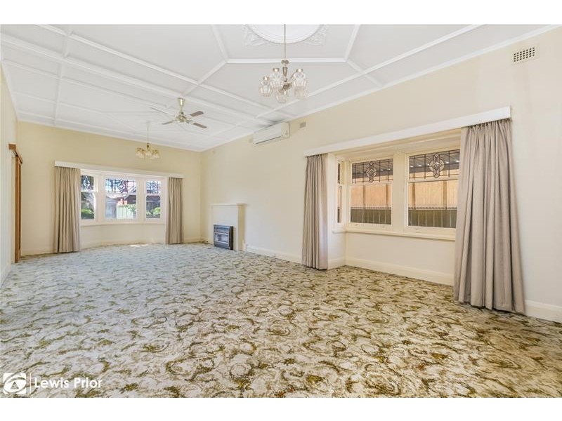 8 St Peters Street, Glenelg East SA 5045