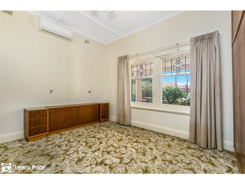8 St Peters Street, Glenelg East SA 5045
