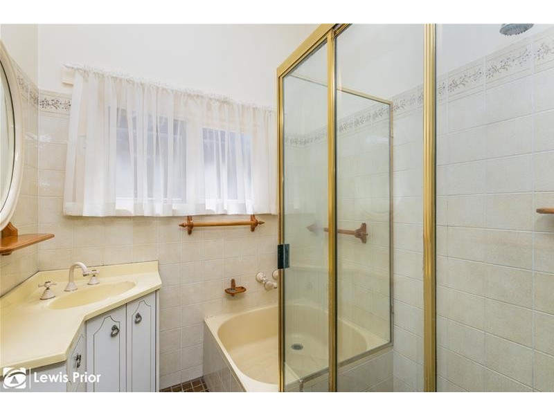 8 St Peters Street, Glenelg East SA 5045