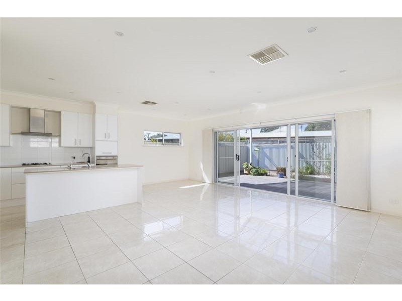 6 Lindley Avenue, Warradale SA 5046