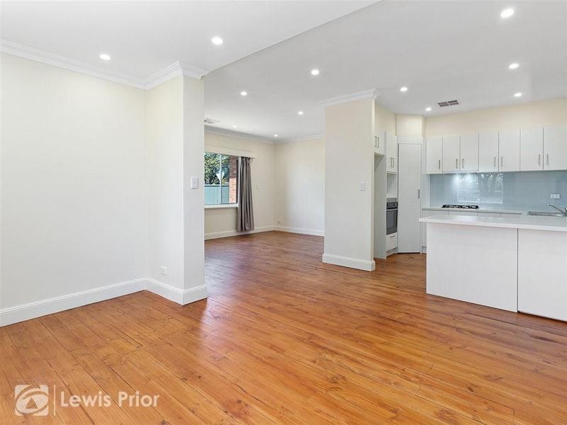 35 Pine Avenue, Glenelg North SA 5045