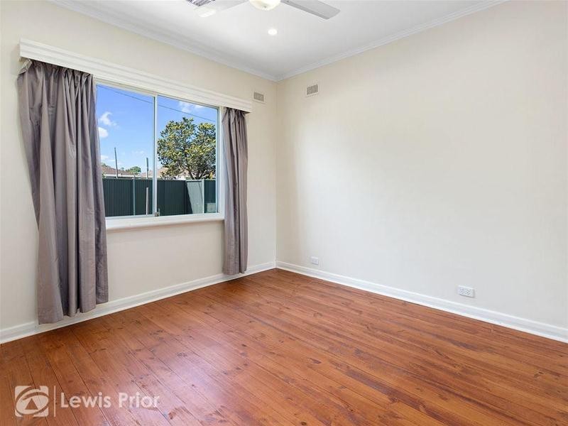 35 Pine Avenue, Glenelg North SA 5045
