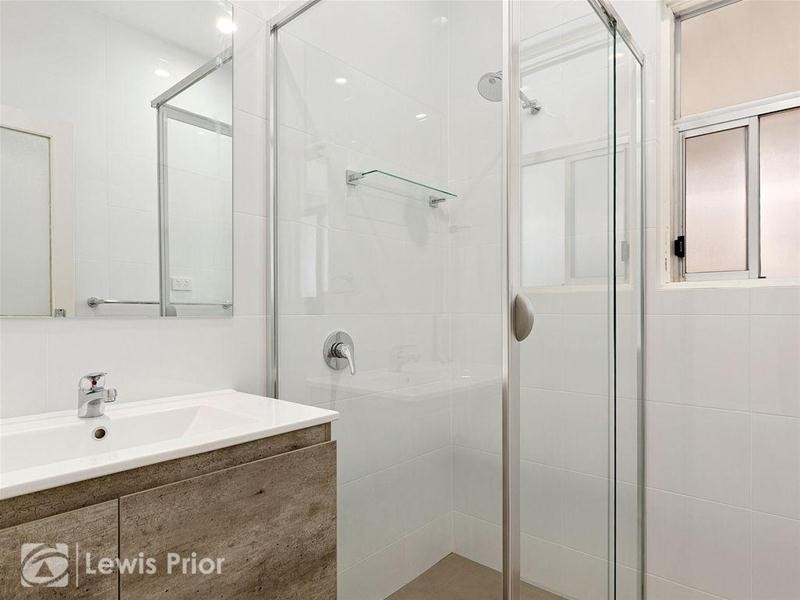 35 Pine Avenue, Glenelg North SA 5045