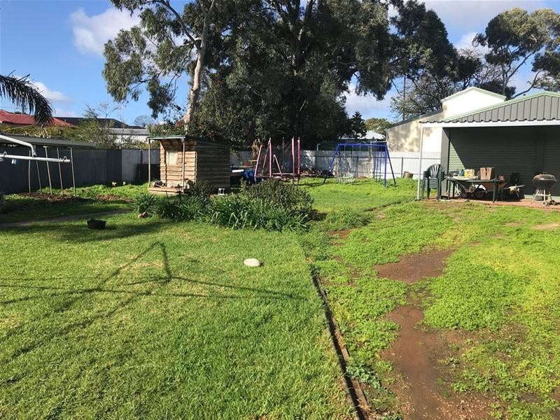 4 Portland Avenue, Sturt SA 5047