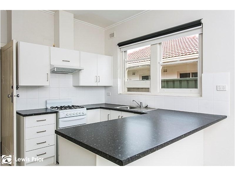 8 Lewis Street, Brighton SA 5048