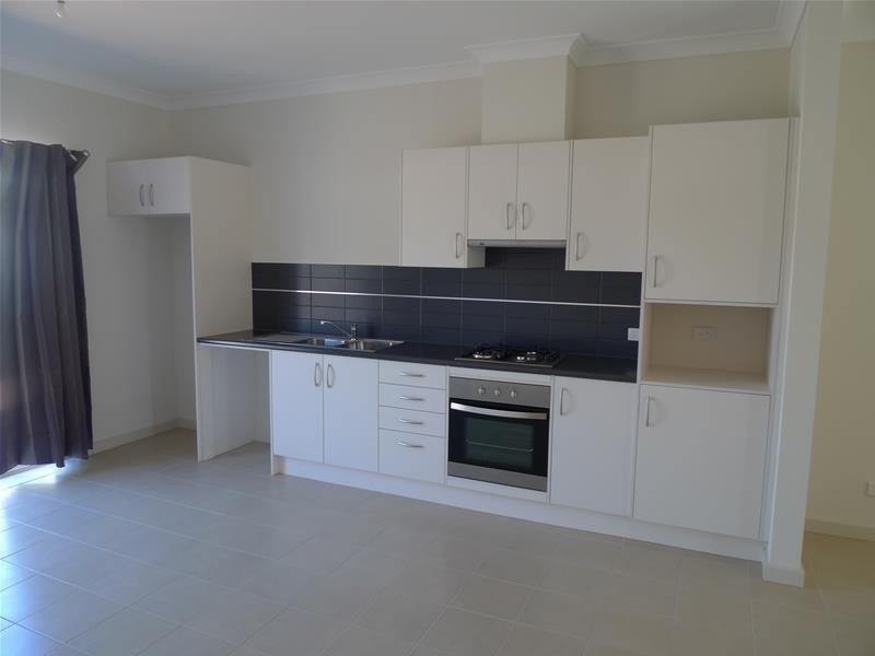 3b Kingston Avenue, Seacombe Gardens SA 5047